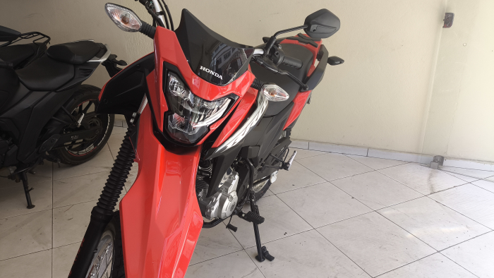 Bros 160