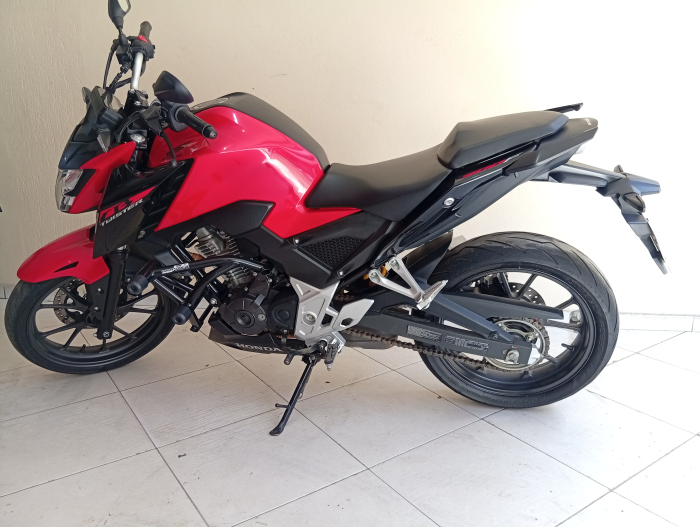 CB300f Twister 