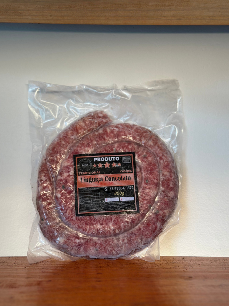 Linguiça de porco tradicional 