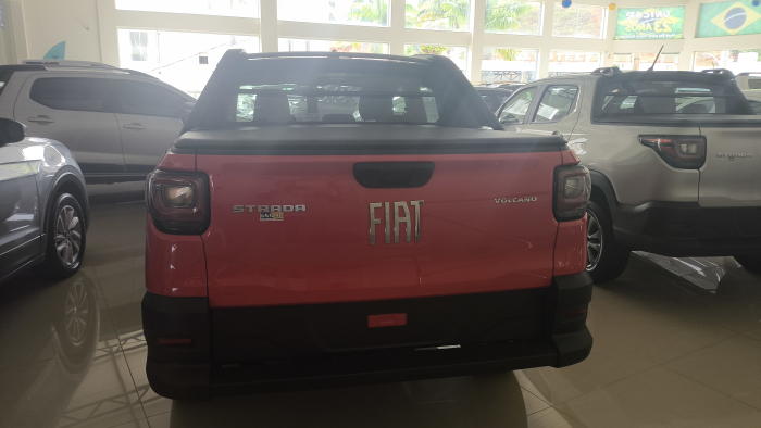 Fiat Strada Volcano 0KM 2026